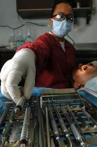 dental-technician-80684_640